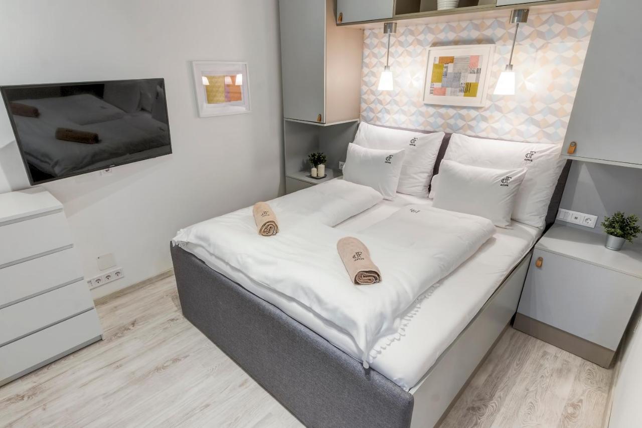 Riverside Deluxe Apartment Budapest Bagian luar foto